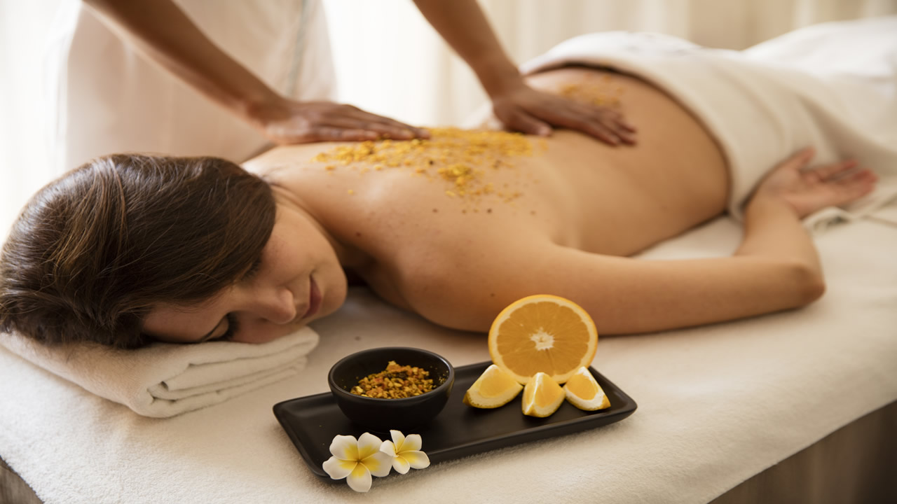 Cupping Massage at I Spa – Le Suffren Hotel & Marina