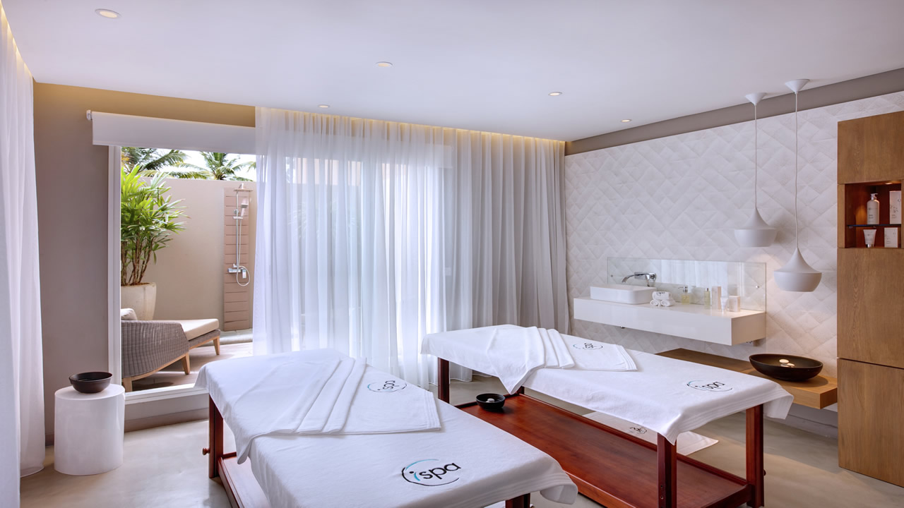 Relaxing Massage at I Spa – The Address Boutique Hotel